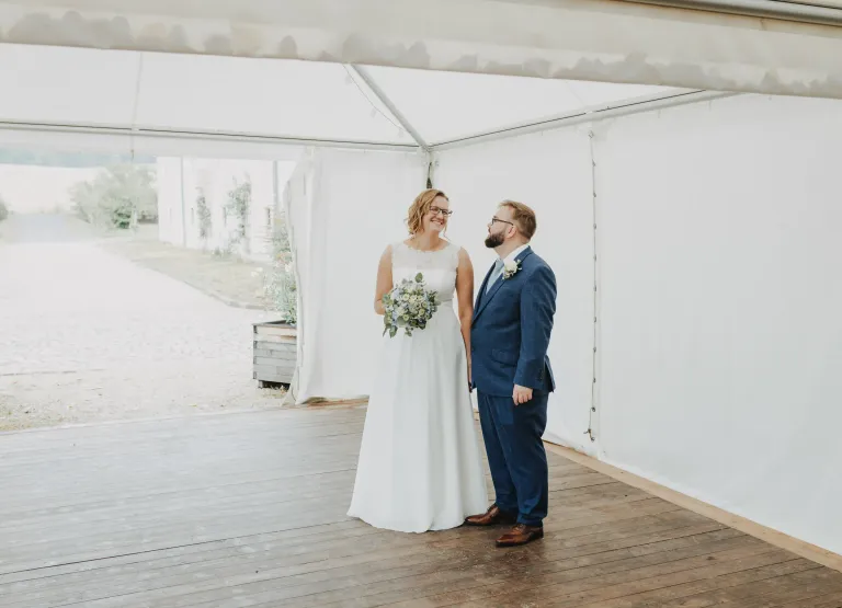 12 50mmfreunde hochzeit-rittergut-positz steffi-max 063