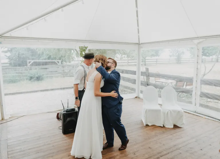 23 50mmfreunde hochzeit-rittergut-positz steffi-max 171