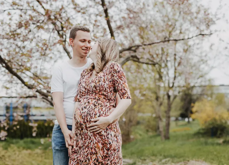 50mmfreunde Babybauch-Hof V+T 005
