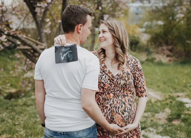 50mmfreunde Babybauch-Hof V+T 008