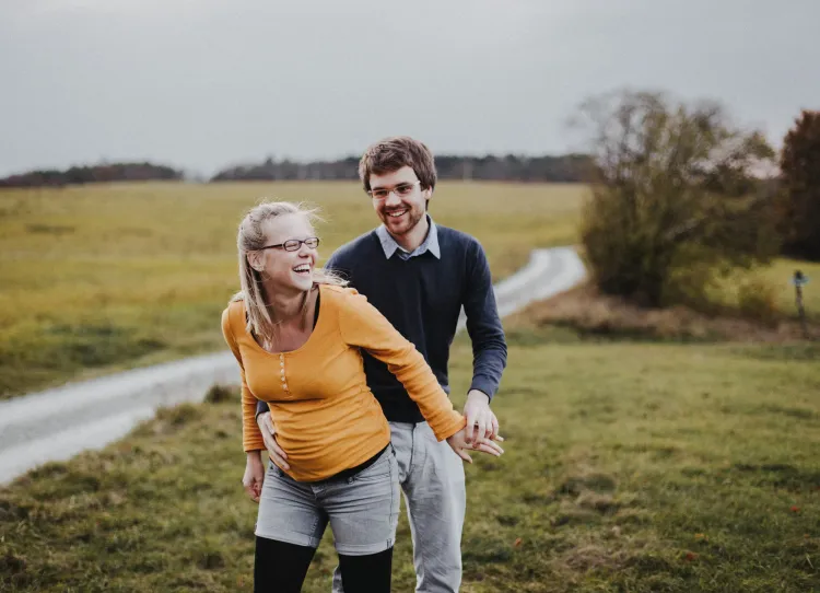 50mmfreunde Babybauch Steinkreuz Katja+Jakob 007