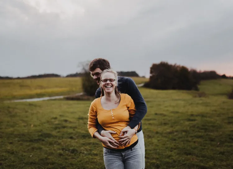 50mmfreunde Babybauch Steinkreuz Katja+Jakob 011