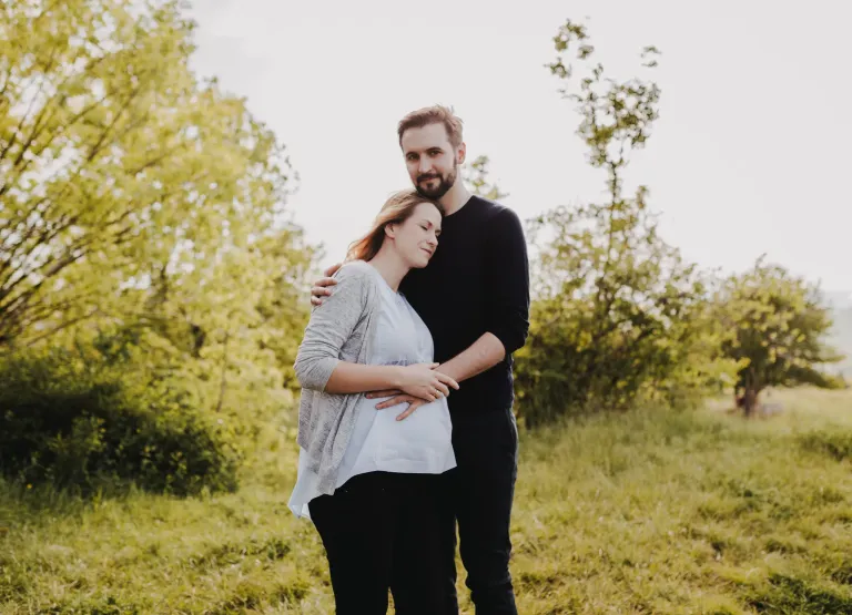 50mmfreunde Babybauch-WeimaerLand-Kapellendorf JS 013